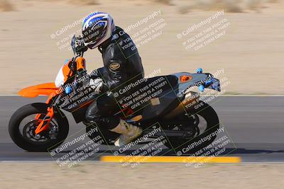 media/Oct-08-2022-SoCal Trackdays (Sat) [[1fc3beec89]]/Turn 9 Inside (10am)/